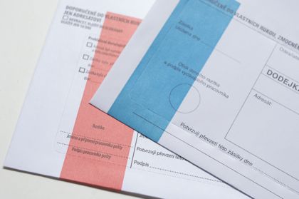 チェコの公式封筒Sの商品写真