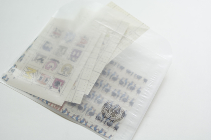 【取扱終了】国連グラシン袋（Lサイズ） 国連ロゴ入り 5枚セットの商品写真