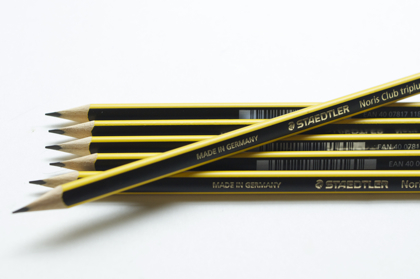 【メーカー廃番】STAEDTLER ノリスクラブ トリプラス鉛筆の商品写真