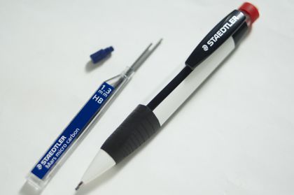 【取扱終了】STAEDTLER シャープペン 1.3mm／替芯の商品写真