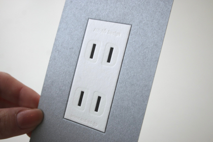 wall outlet cardの商品写真