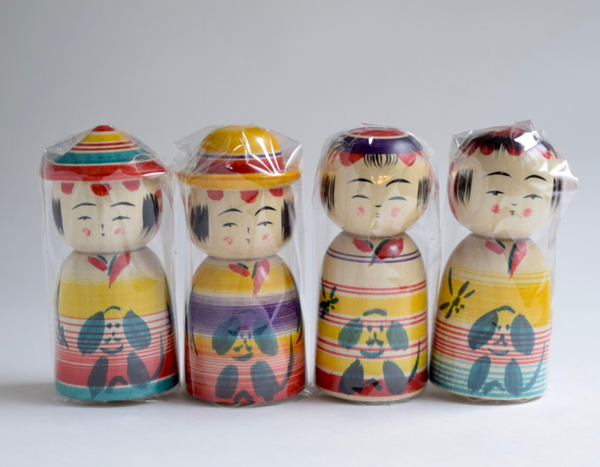 メーカー廃番】【期間限定】伝統こけし 新山実工人 3寸犬こけし（）の